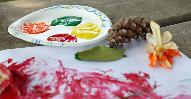 Nature Paintbrush Art Activity | Kaplan Early <strong>Learning</strong> Company
