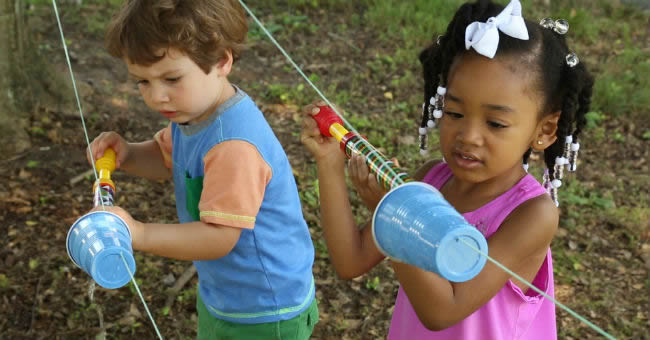 Fun Kids Game - Cup and Water Race - Mess for Less