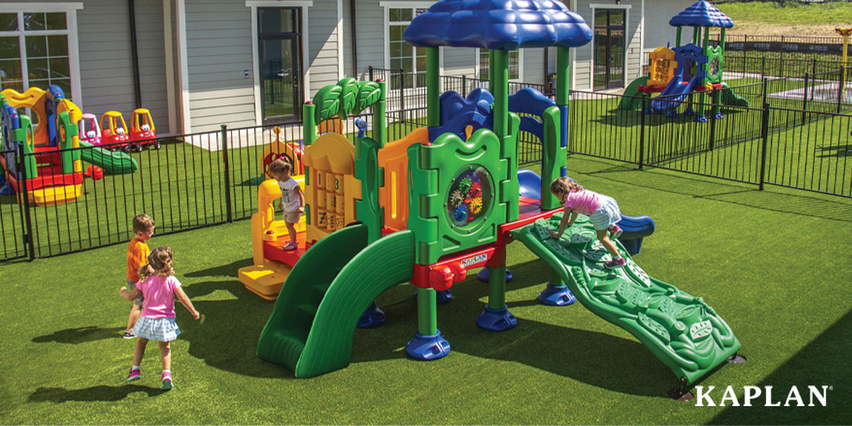3 Ways to Maintain Synthetic Turf for Playgrounds